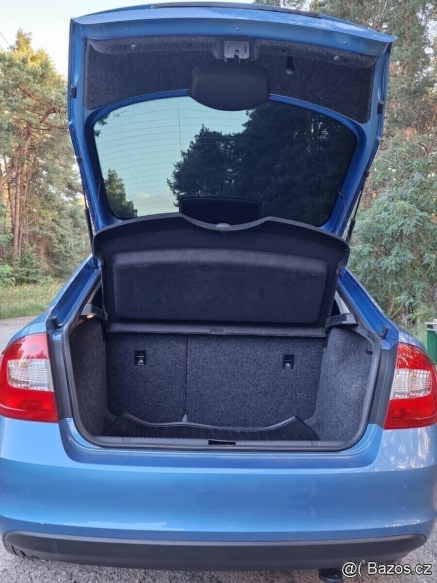 Škoda Rapid 1.2TSI 63KW 2013 najeto 50 tisíc - 18