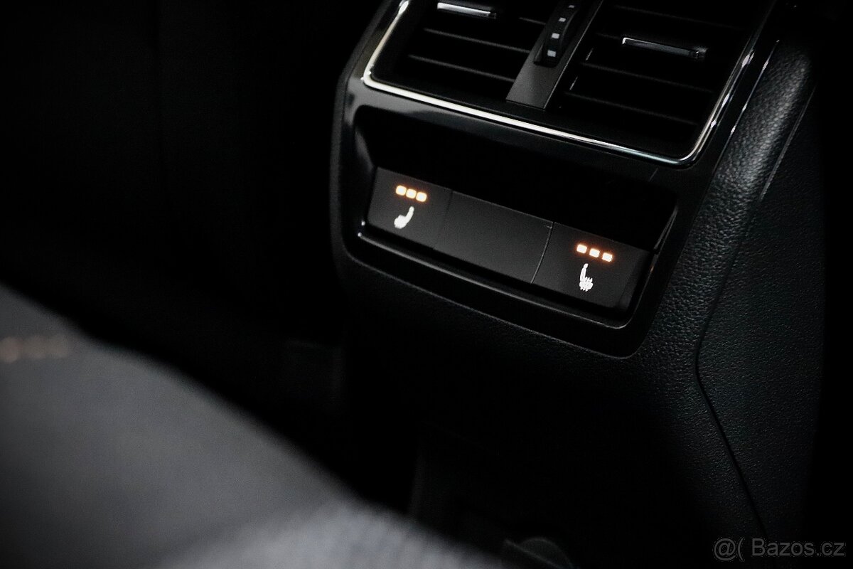 Škoda Karoq 1.0TSI 81kW Clever 12/2021 DPH 48 000 km - 18