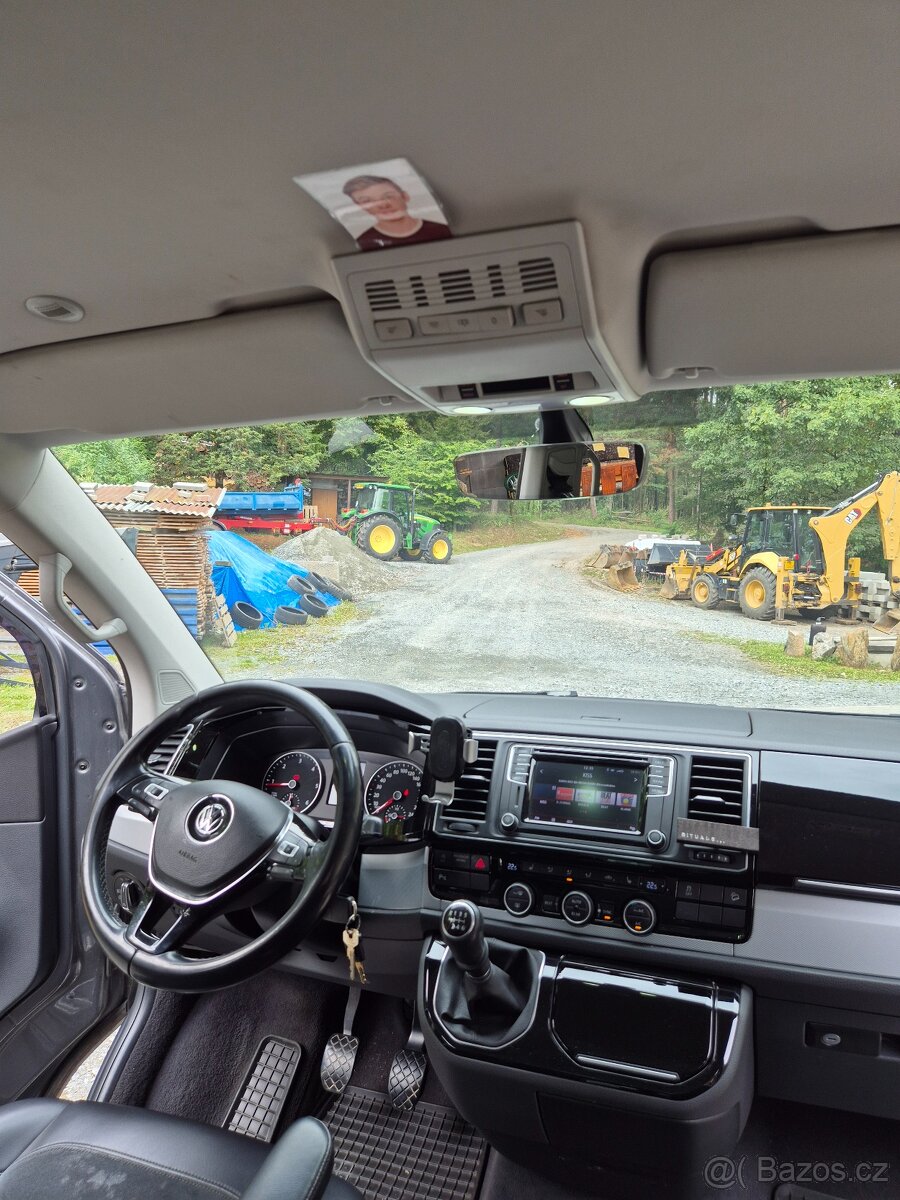 VW Multivan T6 Highline 4Motion - 18