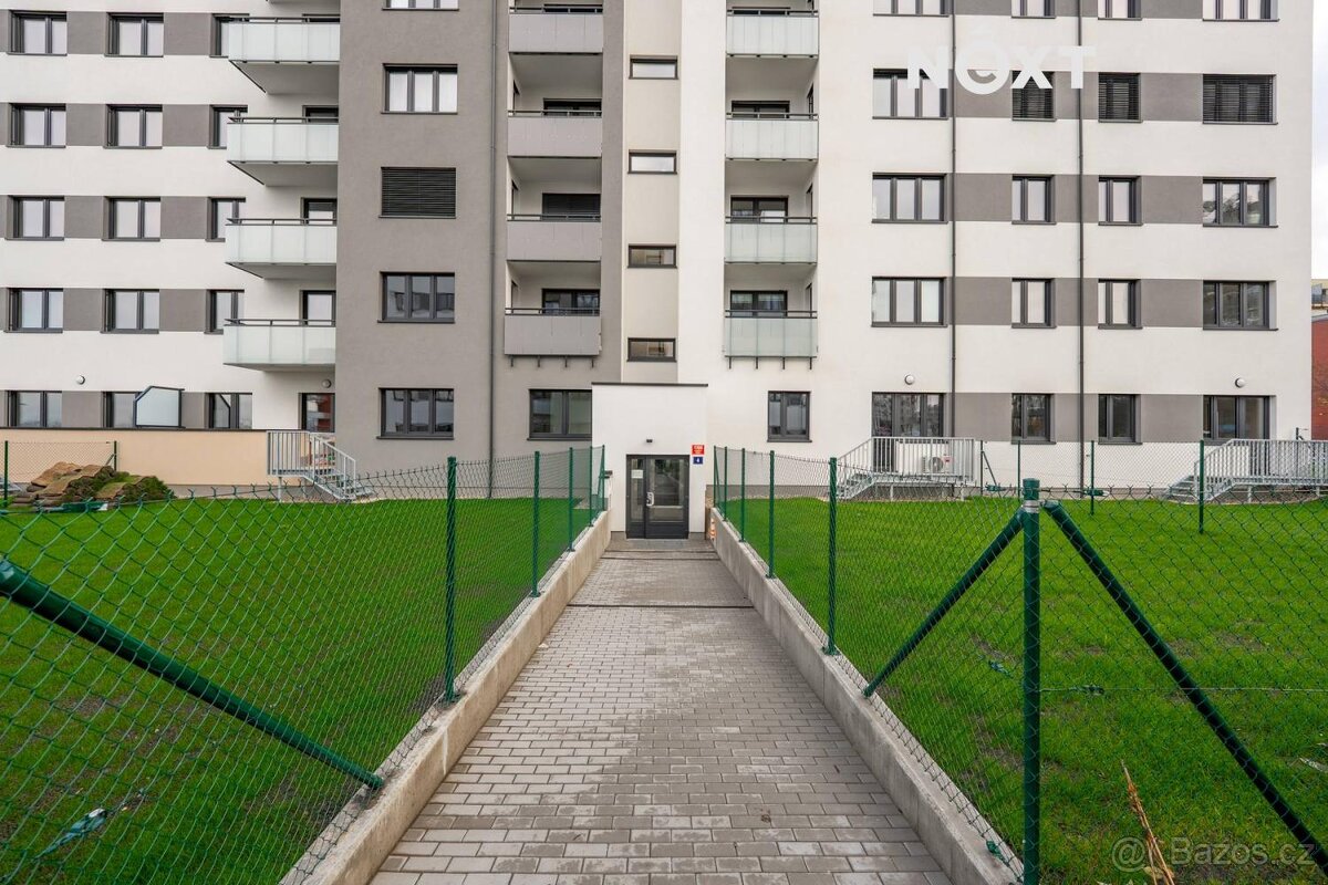 Pronájem byt 2+kk, 45㎡ - 18