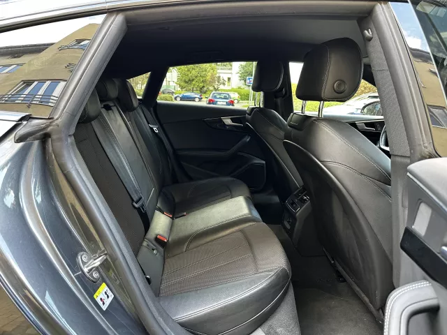 Audi A5 40 TFSI VirtualCocpit Matrix LED 165kW Navi 2018 - 18