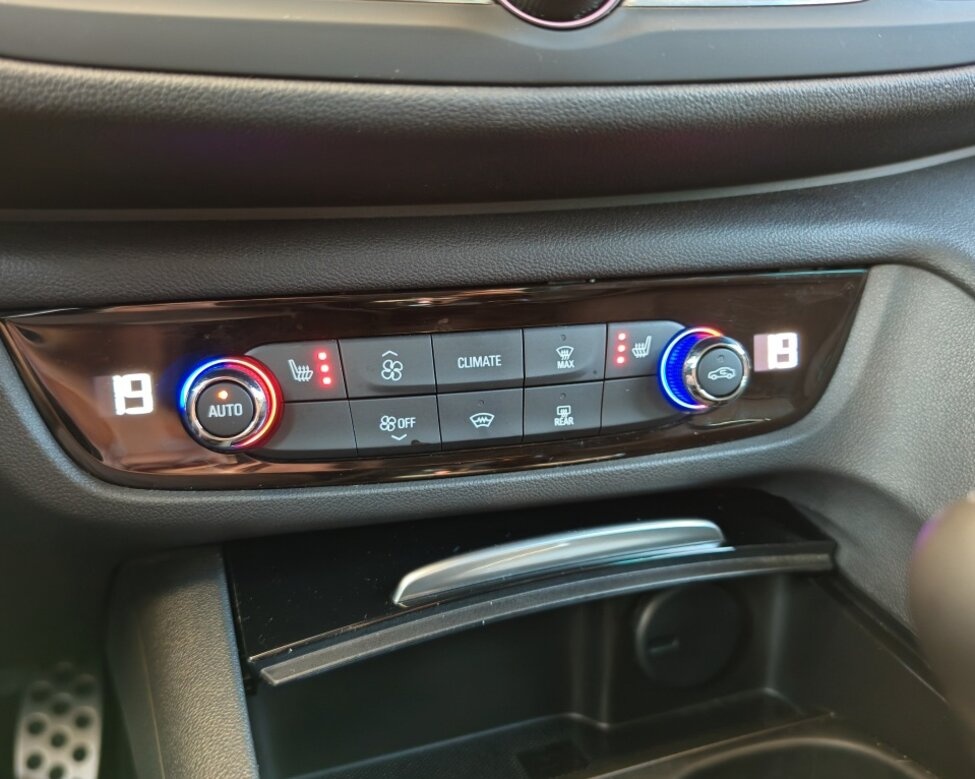 Opel Insignia ST 2.0 CDTi 128KW S Ultimate - 18