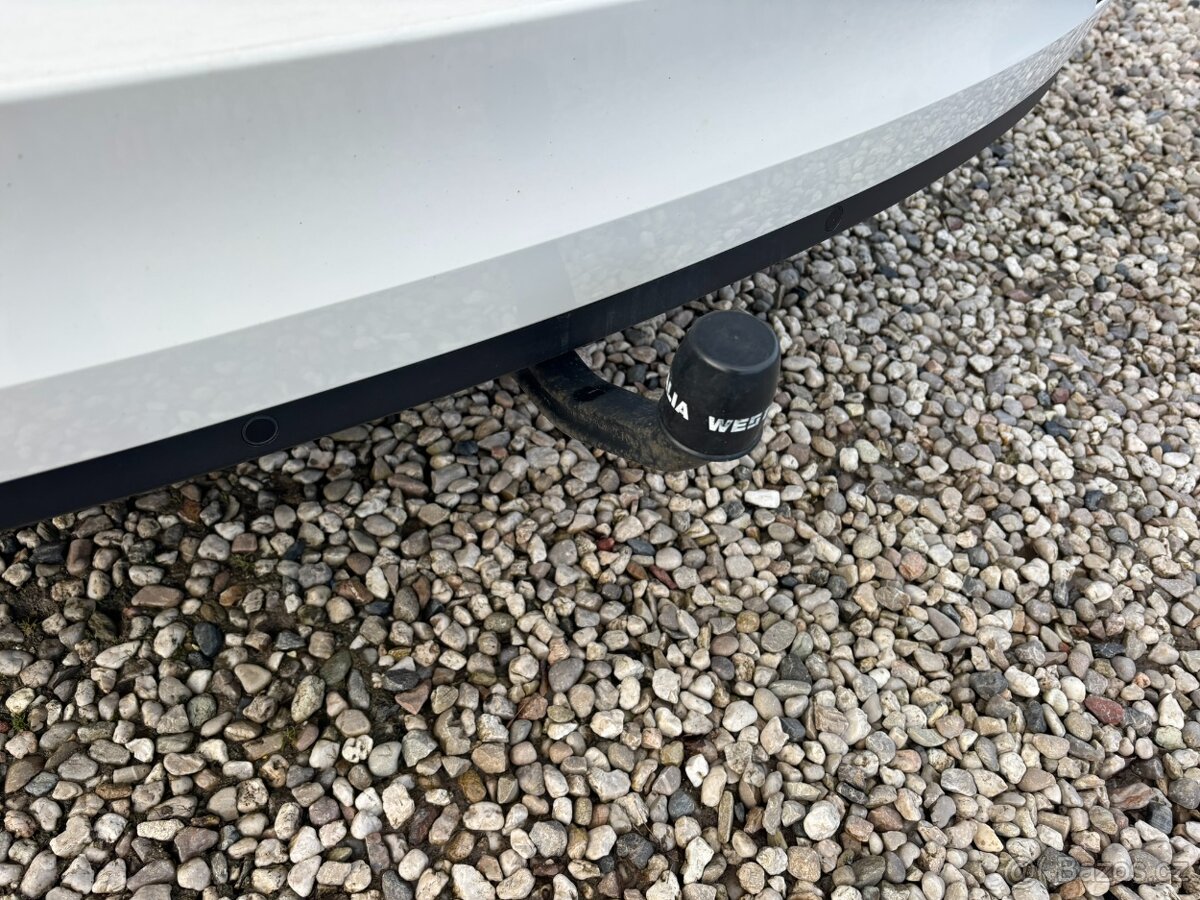 Škoda Octavia 1.4 tsi 110kw r.v.2015, Serviska - 18