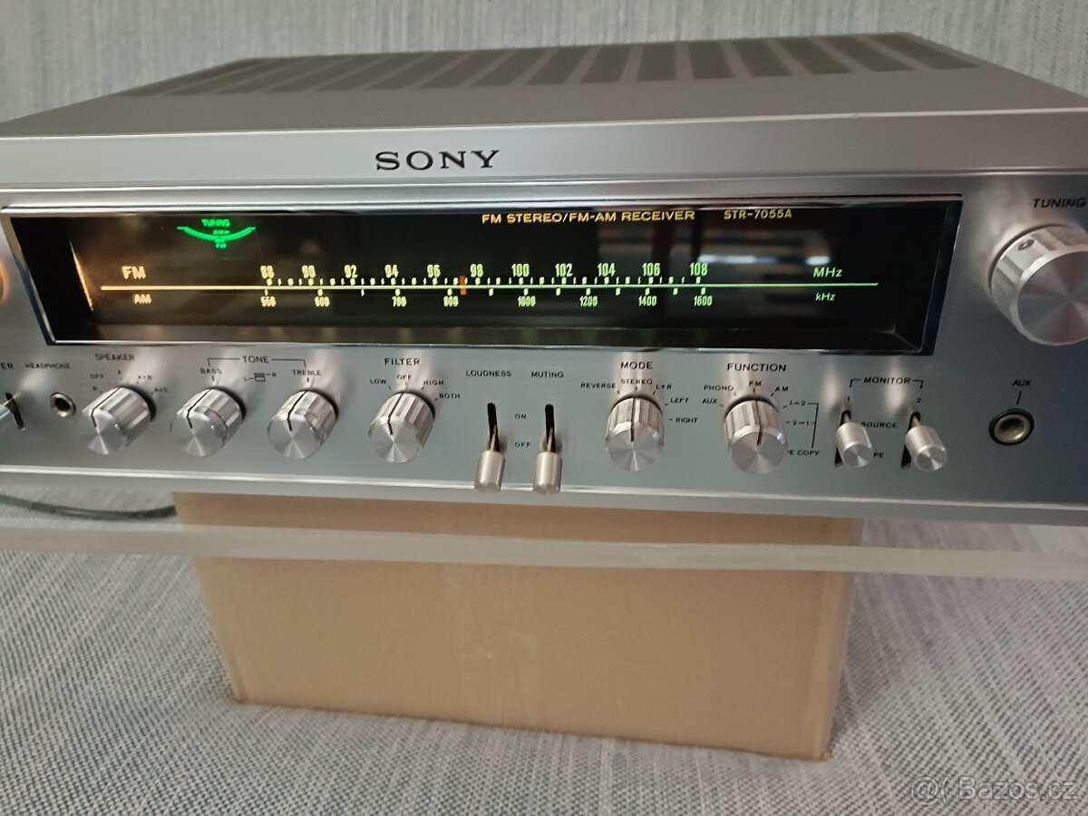 SONY STR-7055A - 18