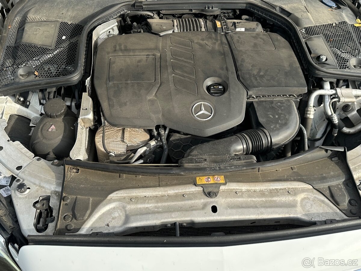 Mercedes-Benz C 220d 4MATIC Kombi, 2019, po servisu, DPH - 18