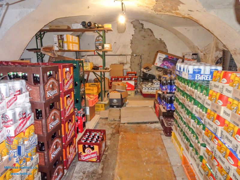 Prodej víceúčelového domu ve Střemech - 18