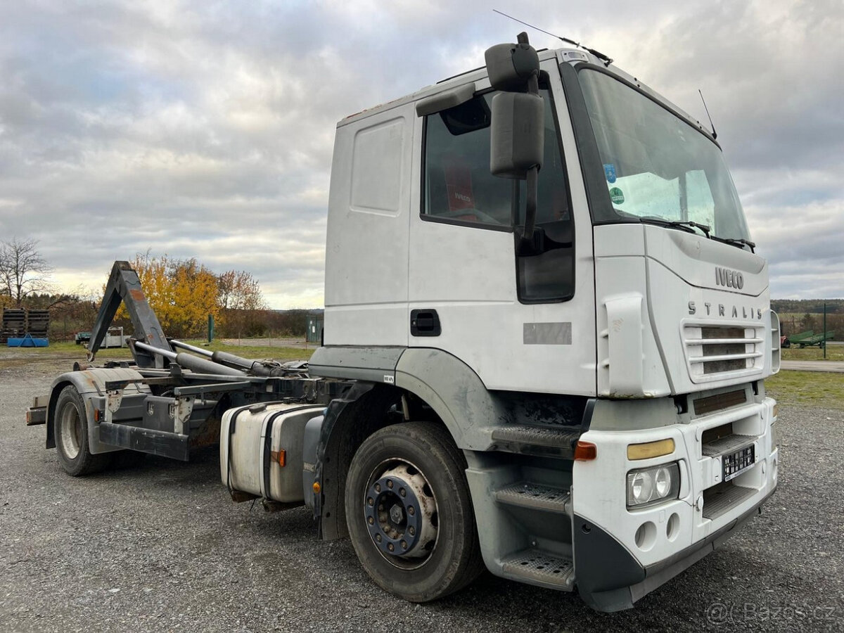 Hákový nosič IVECO AT190S36, r.v. 2004 - 18