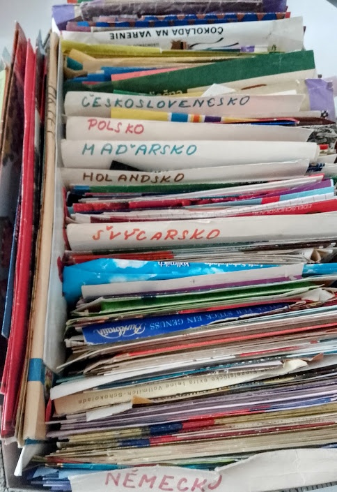 SBĚRATELSKÁ SBÍRKA OBALŮ OD ČOKOLÁDY r. 1966-1975 - 18