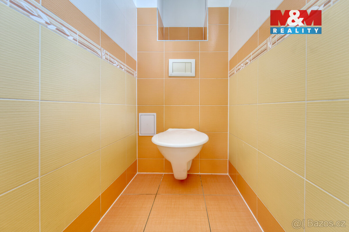 Pronájem bytu 3+1, 77 m², Plzeň, ul. Částkova - 18