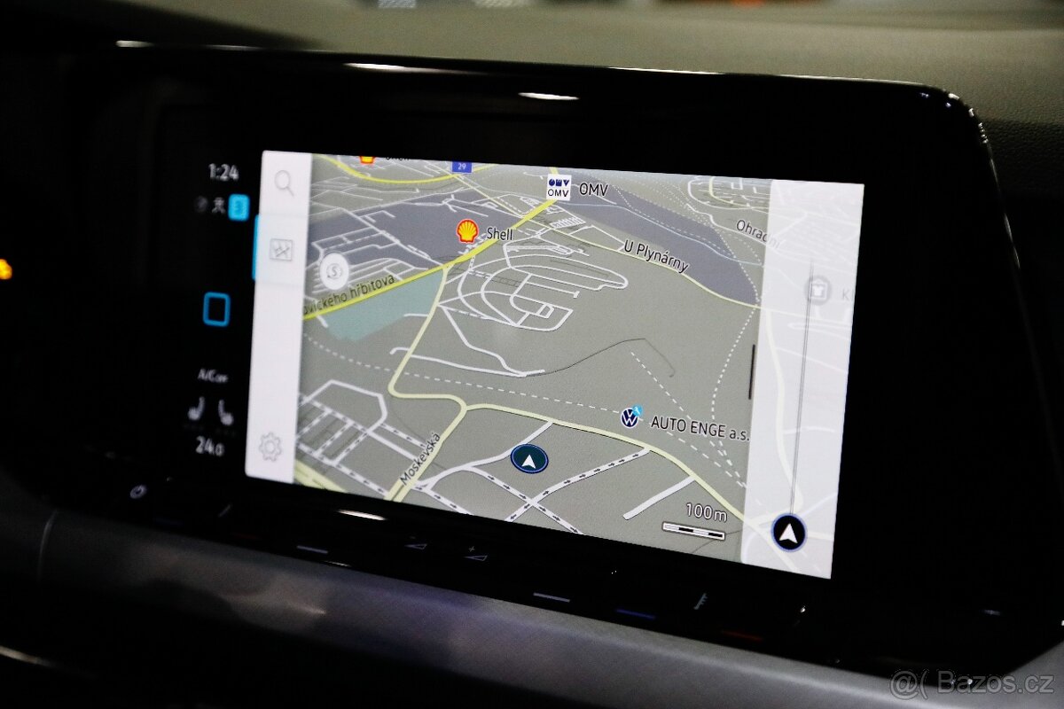 VW Golf 8 Variant 2.0 TDI DSG ACC Virtual - Zálohováno - 18
