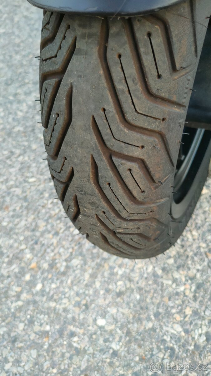 Piaggio Xevo 125 - 18