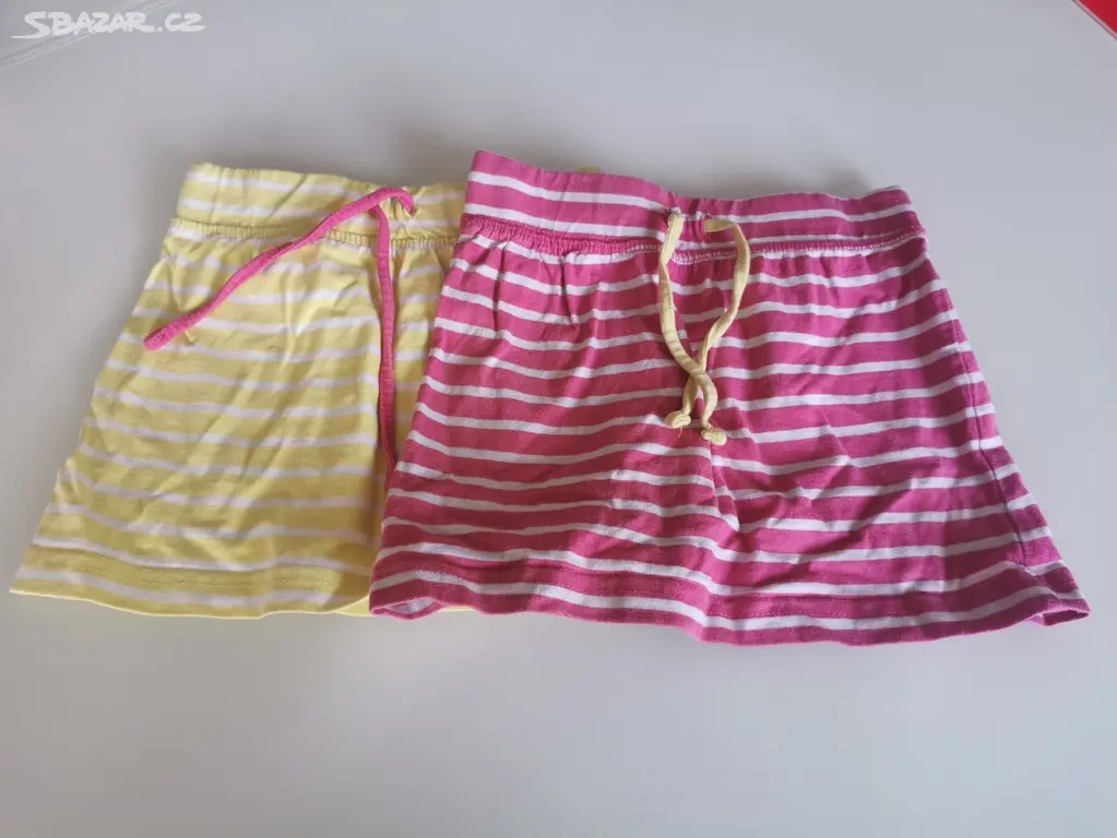 Balík dívčího oblečení 4-6 let - 18