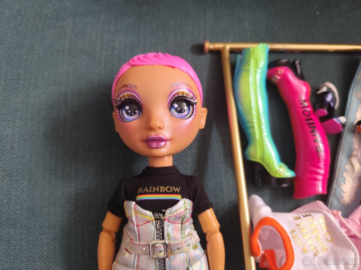 Panenky rainbow high - 18