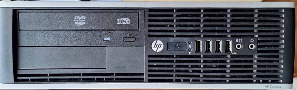 Prodám stolní PC 5x HP, Fujitsu - 18