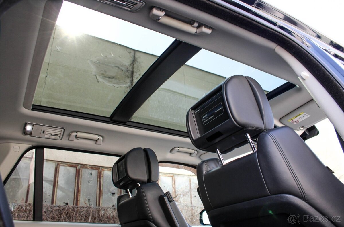 Range Rover 4.4L SDV8 Vogue 250kW AT8 - 18