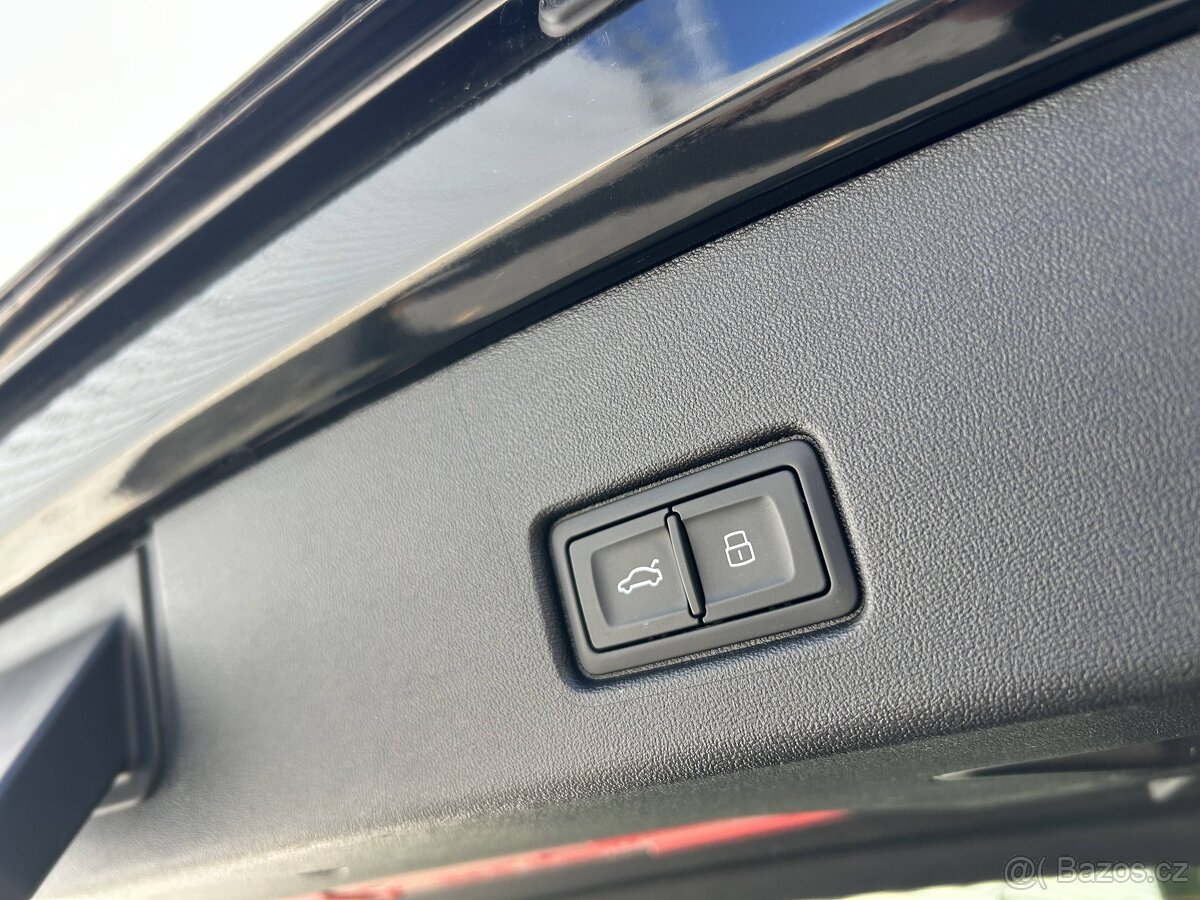 Audi Q4, 45 E-TRON 1.MAJ/QUATTRO/ČR/DPH - 18