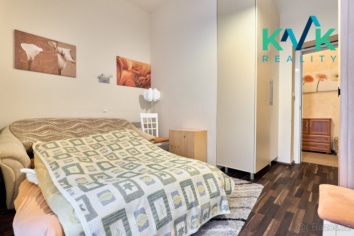 Prodej bytu 4+kk po rekonstrukci, balkon, 109 m², Karlovy Va - 18