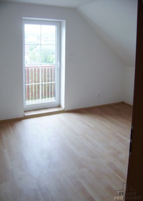 Pronájem rodinného domu (120 m2), Statenice - 18