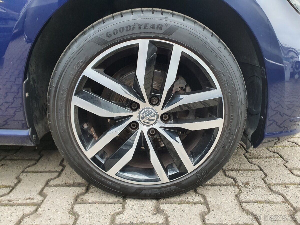 VW Golf 7 Variant Highline 1.5 TSI 110kW - záruka Autodraft - 18