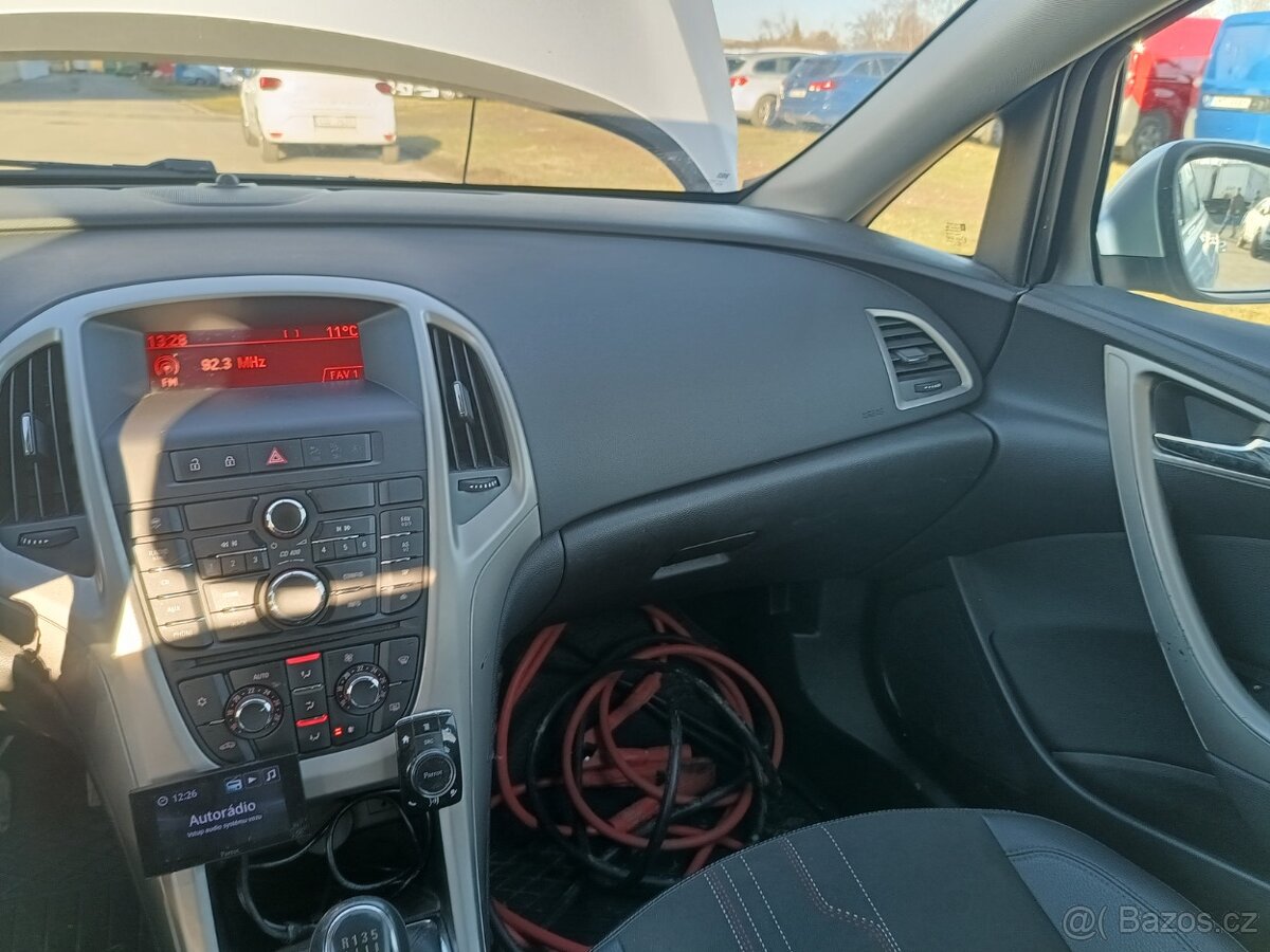 Opel Astra ST 1.6 CDTi RV2013 odpočet DPH - 18