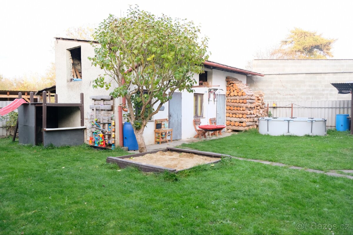 Prodej dvougeneračního domu - 18