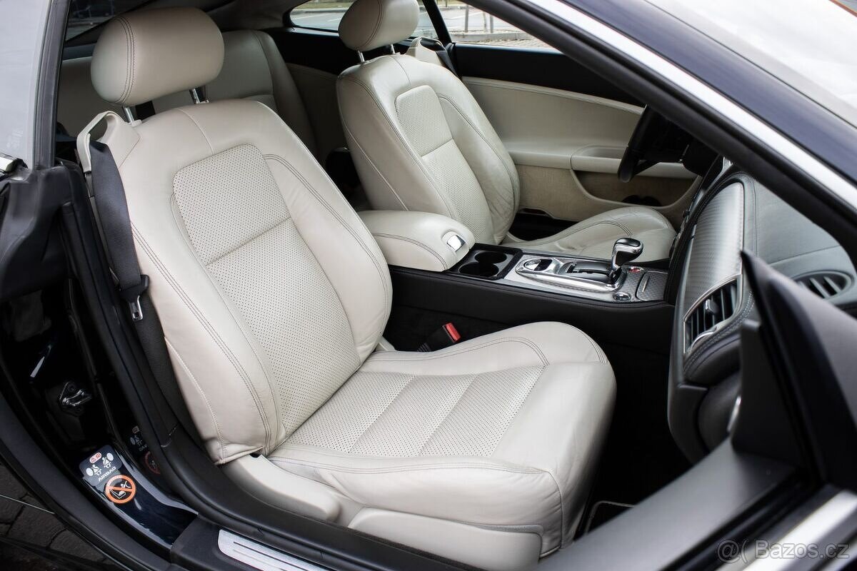 Jaguar XKR 4.2 Coupé 306kW A6, (2007) - 18