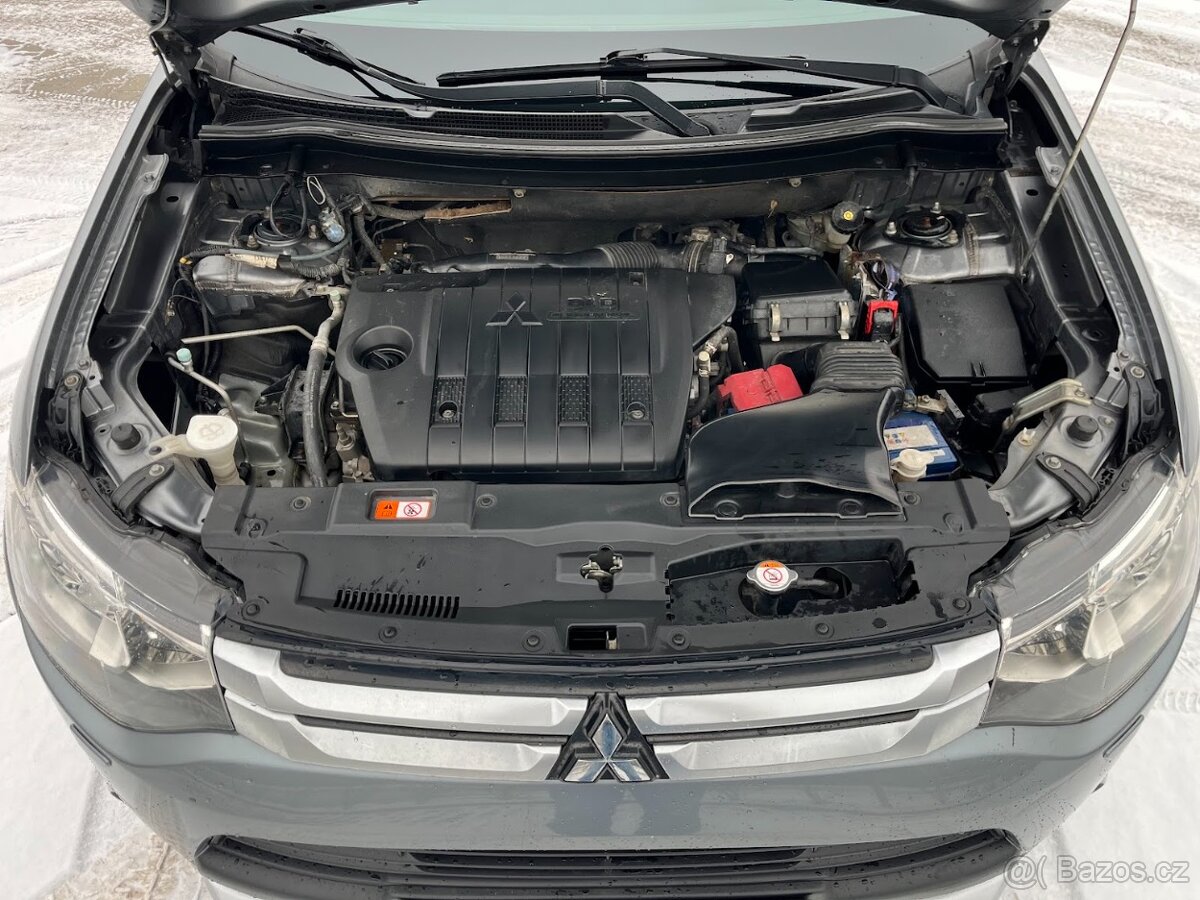 Mitsubishi Outlander, 2.2 D, automat, 4x4, 1.majitel - 18