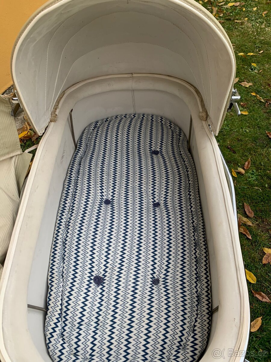 Retro kočárek pro miminko Frankonia - 18
