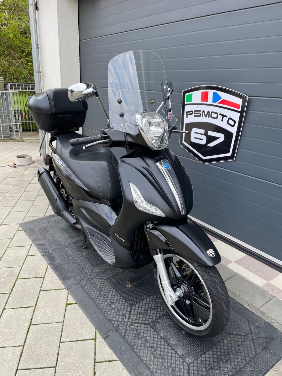 Piaggio Beverly 350 i.e. ABS/ASR Edice POLICE - 18