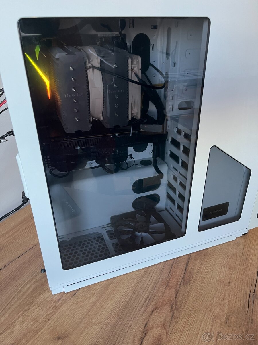 Herní pc bez hardisku - 18