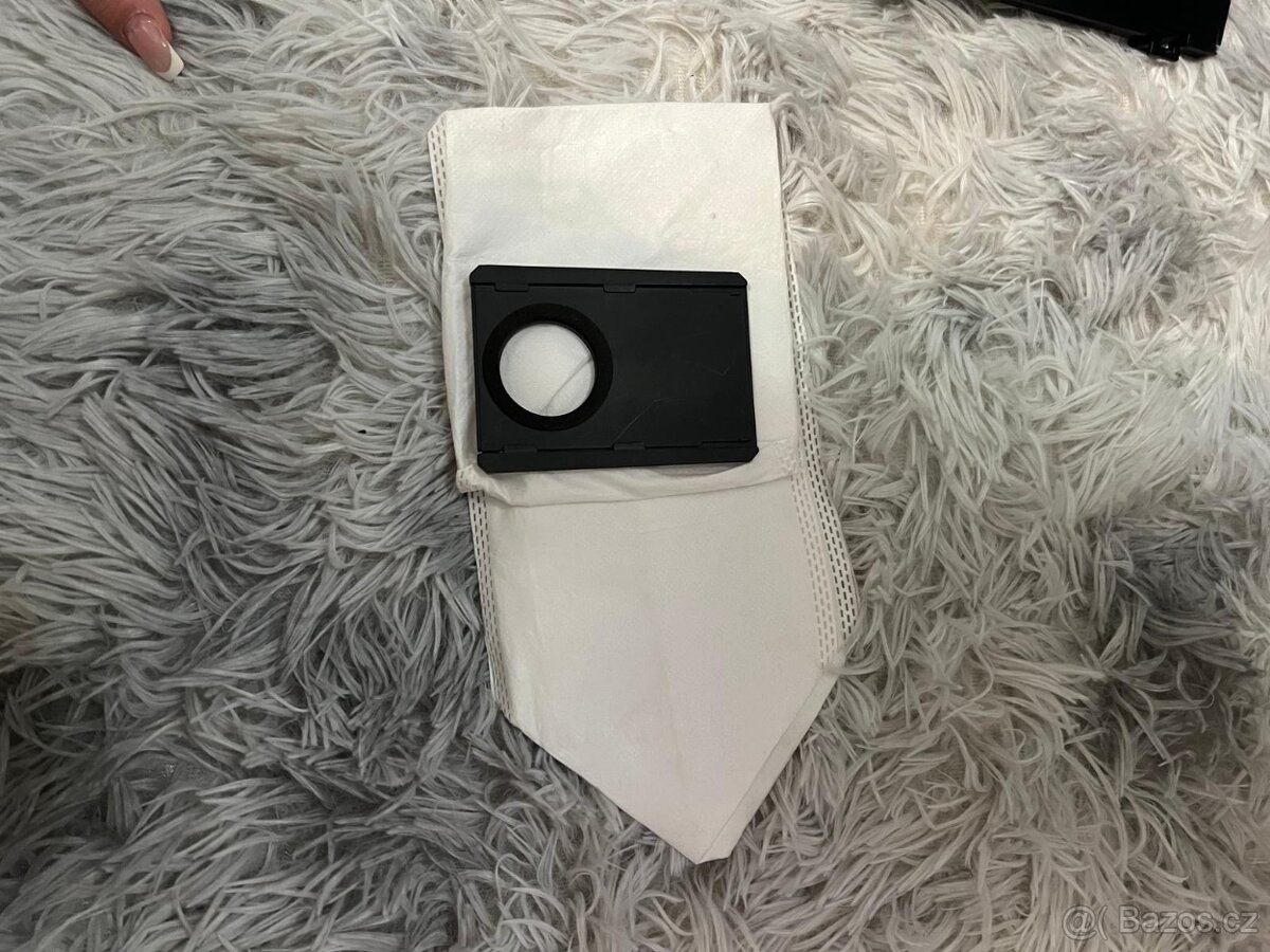 Robotický vysavač zn. RobZone - 18