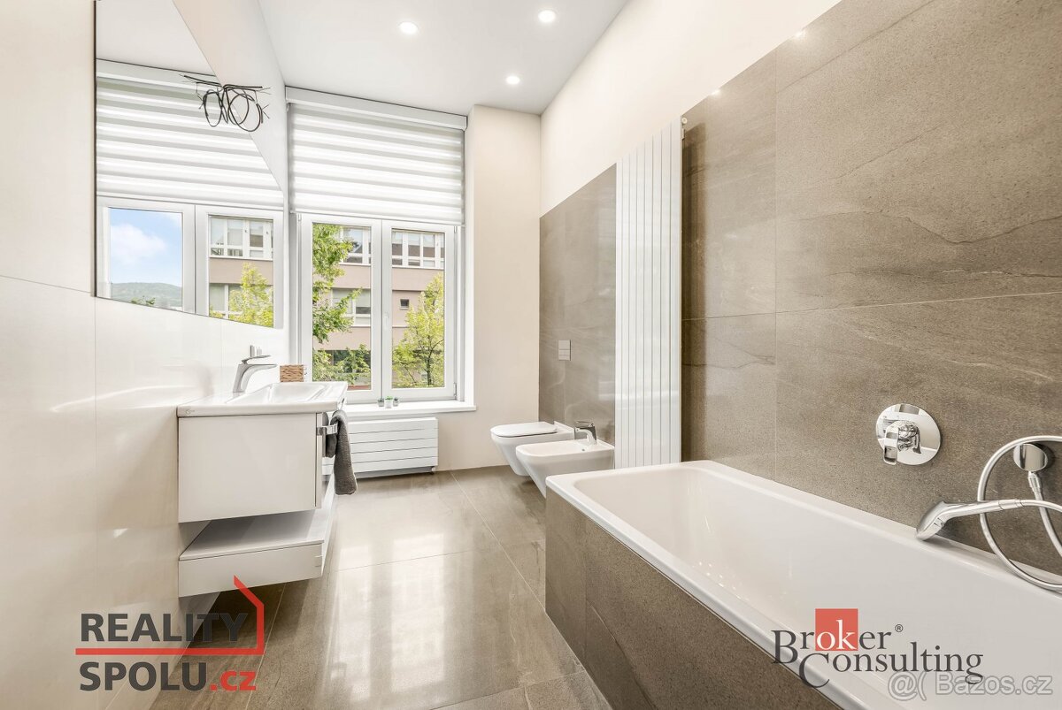 Prodej, byty/3+1, 107 m2, U Náspu 546/1, 46001 Liberec, Libe - 18