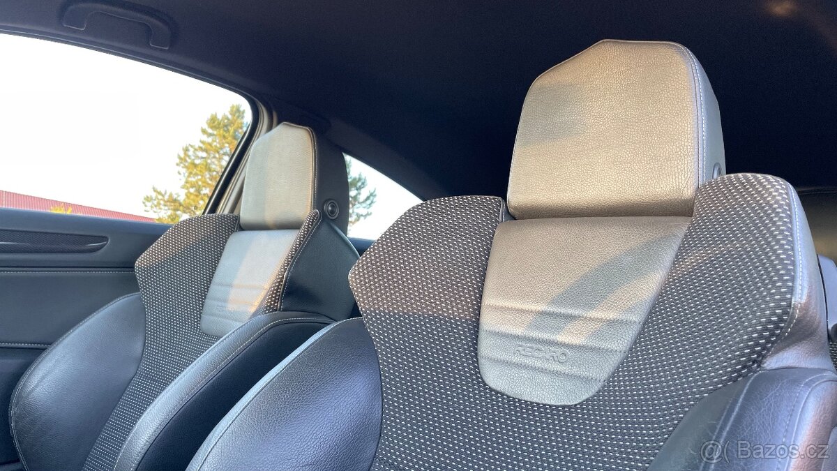 OPEL ASTRA GTC 2.0T OPC - 18