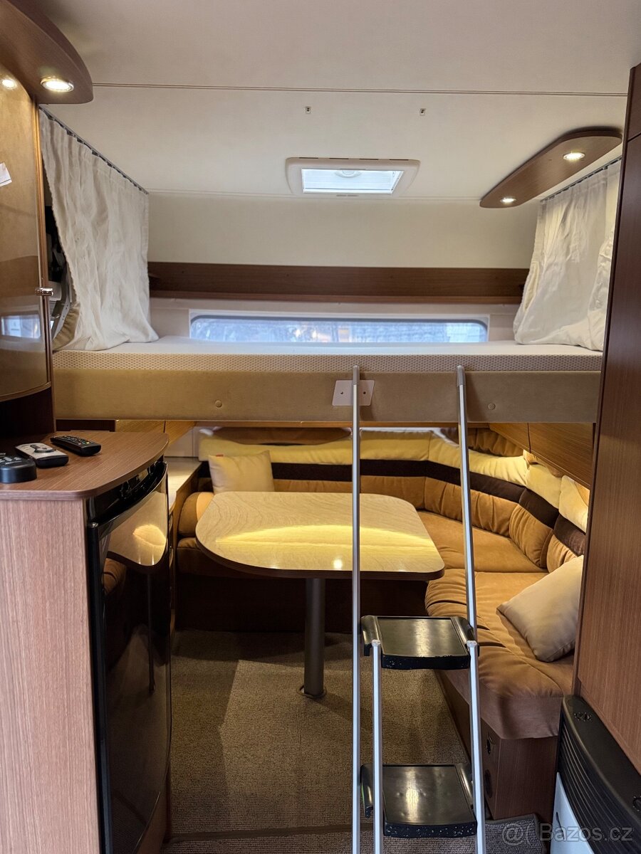 Bürstner Averso Plus 410 ~ Sklopná postel - 18