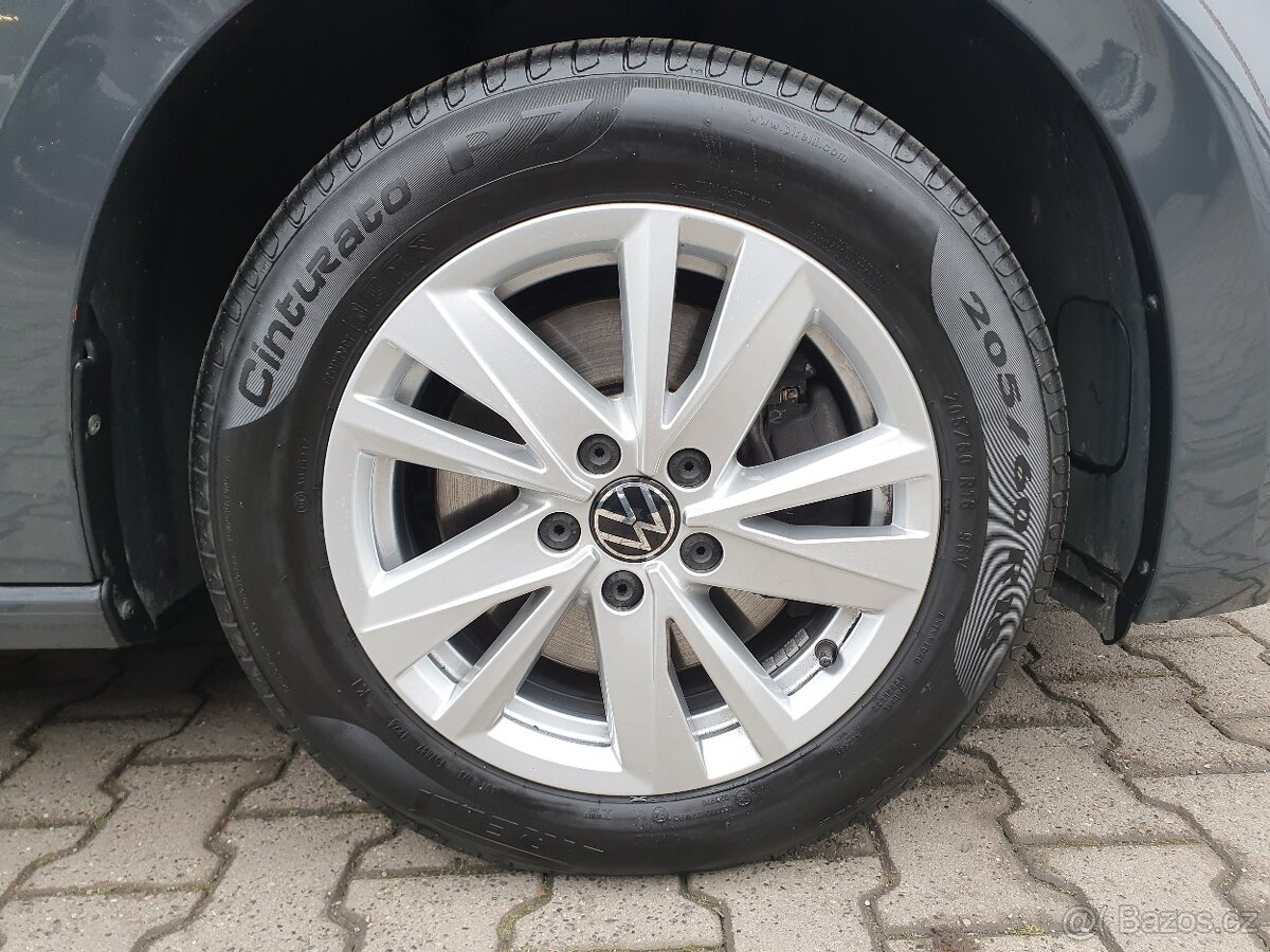 VW Touran 2.0 TDI 110kW DSG Panorama LED - záruka Autodraft - 18