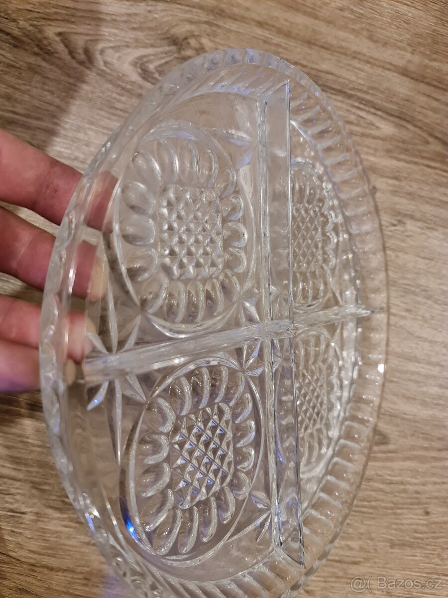 Set skleněných misek a mís - 18