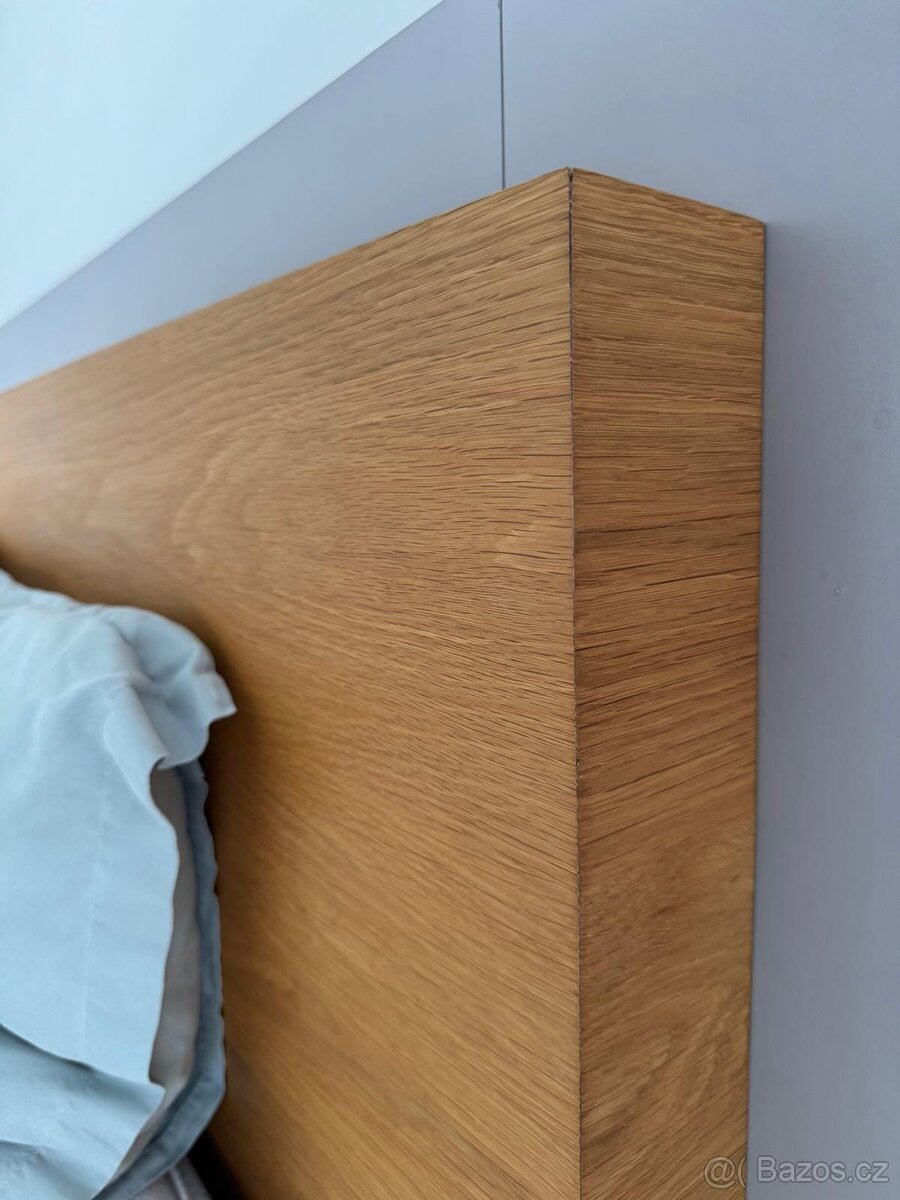 Postel z dubového masivu - 18