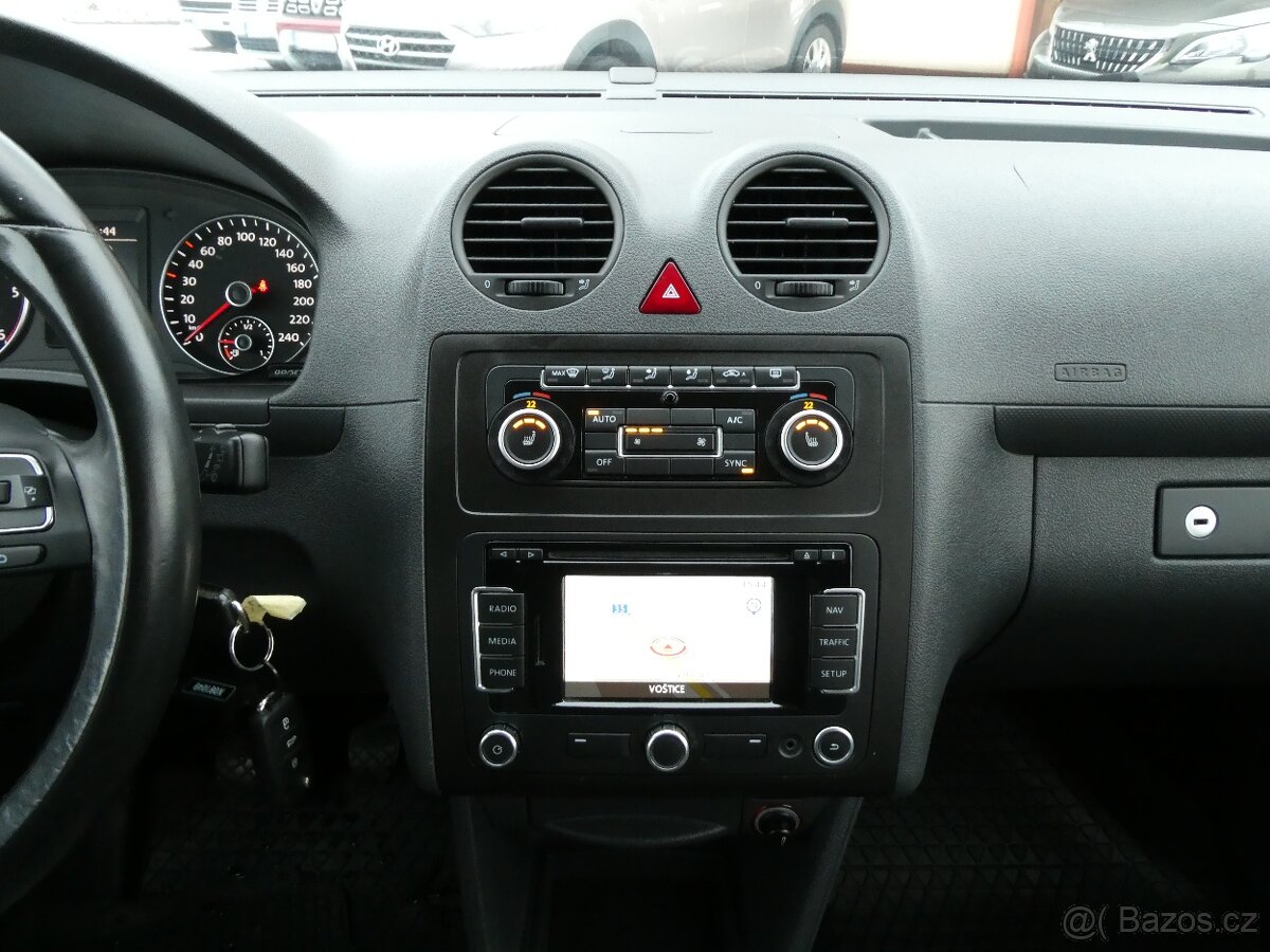 Volkswagen Caddy 1.6TDi 75kW, 7.míst, serviska - 18