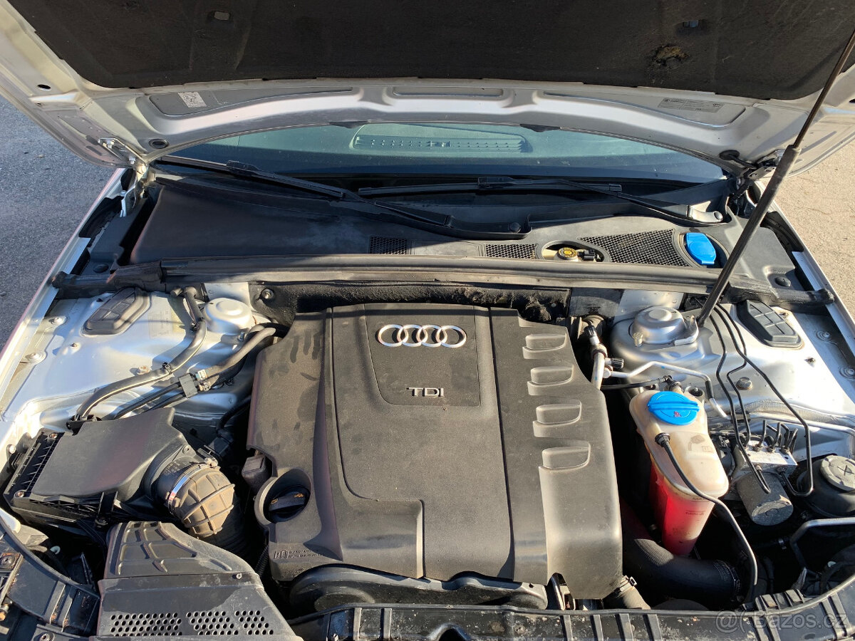Audi A4 B8 2.0 tdi - 18