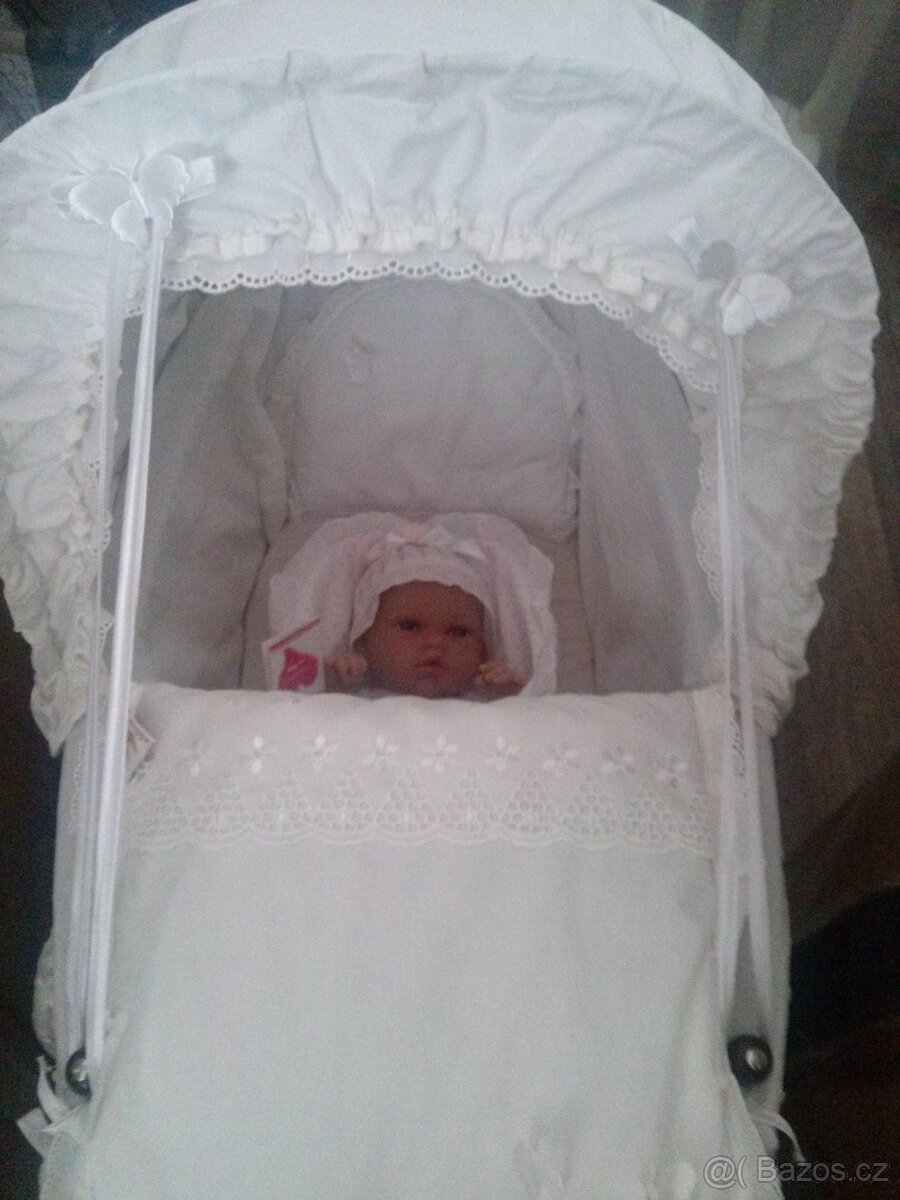 PROUTĚNY KOČAREK S MADEIR. KRAJKOU+ PANENKA ARIES NATAL 33cm - 18