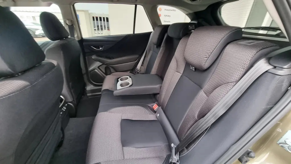 Subaru Outback, 2,5 CVT Comfort MY 25,5 - 18