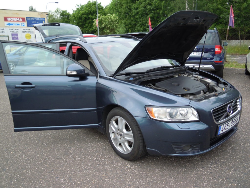Volvo V50 D2 Sport 1.6D 84kw(114hp) r.v.12/2010 - 18
