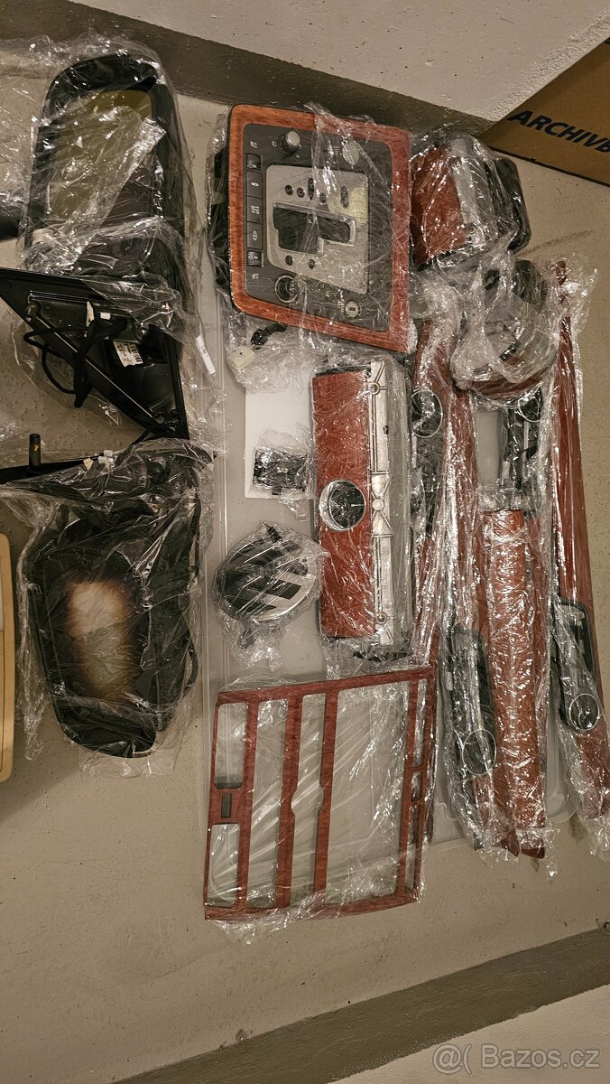 VW PHAETON díly - 18