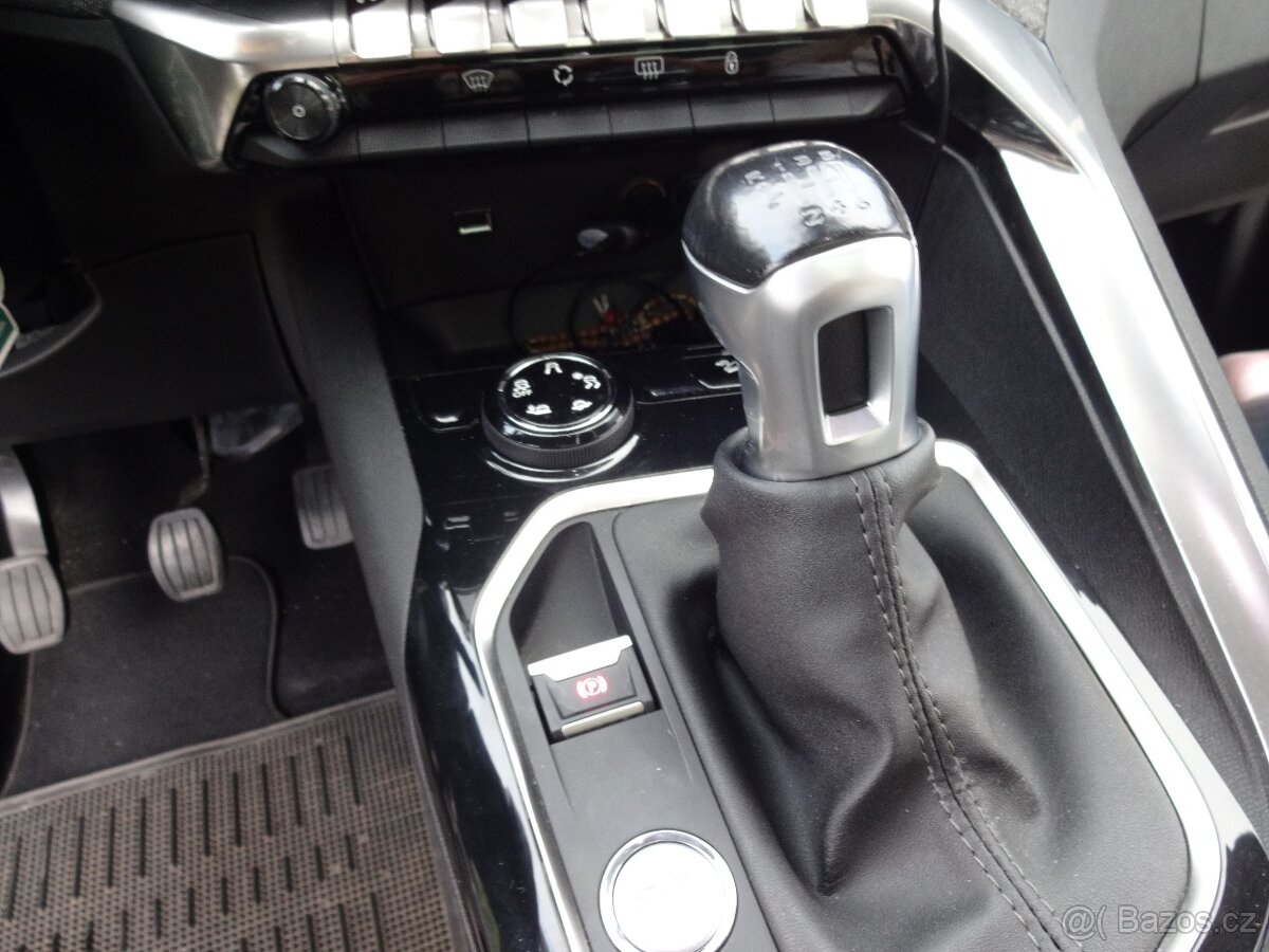 Peugeot 3008 1.2 PureTech 96 kW – pravidelný servis - 18