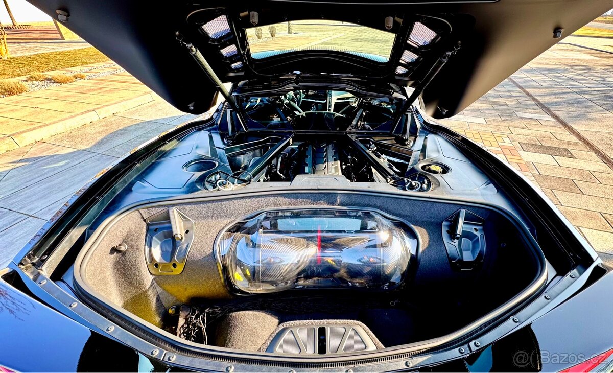 Chevrolet Corvette C8 Vossen, Eventuri - 18