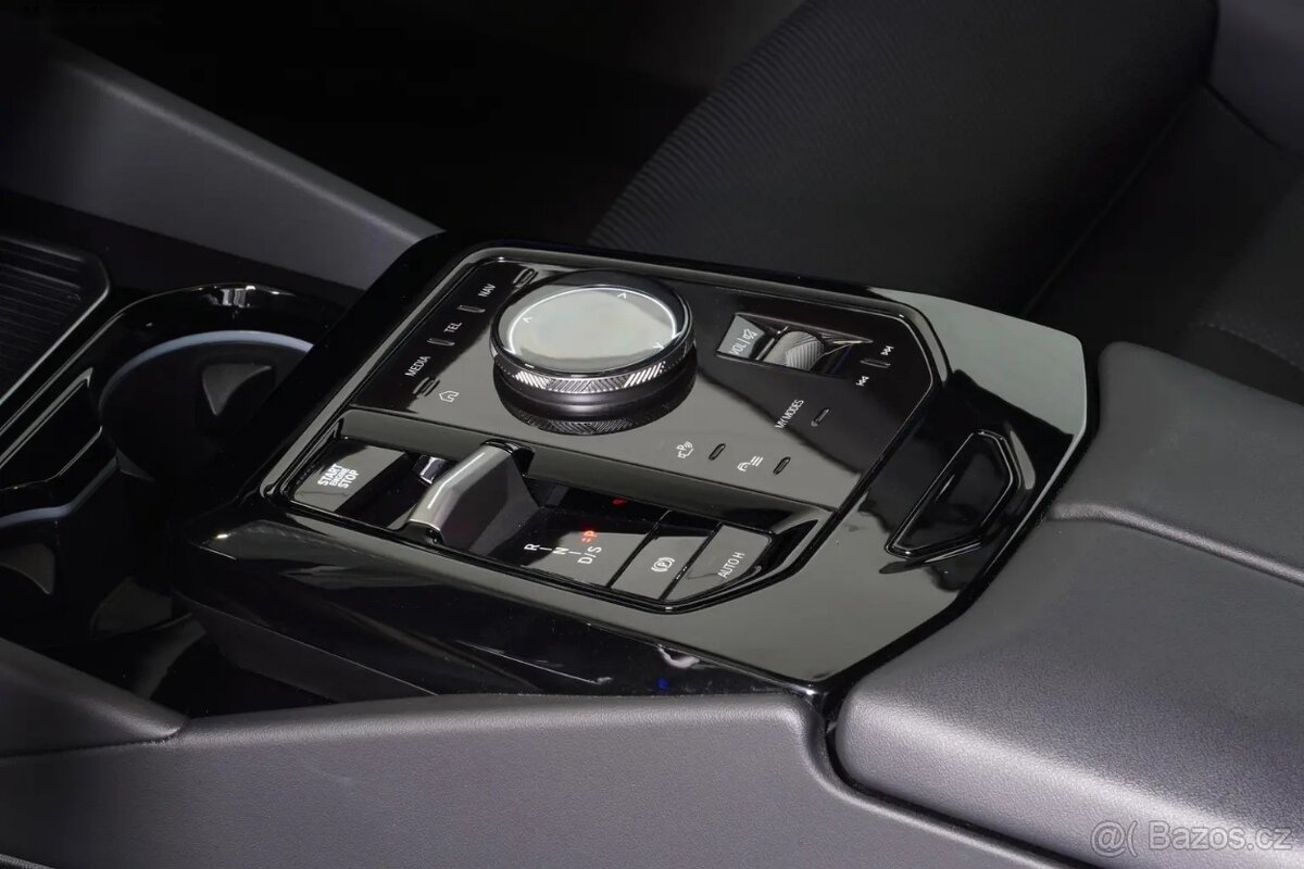 BMW Řada 5, 520i,ČR,DPH,1.MAJ - 18