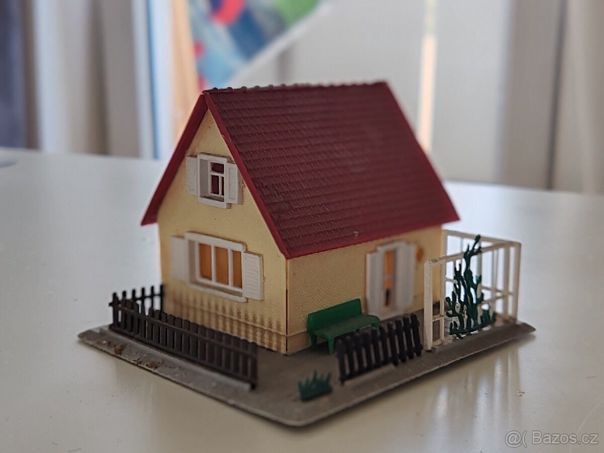 Domek model H0 - 18