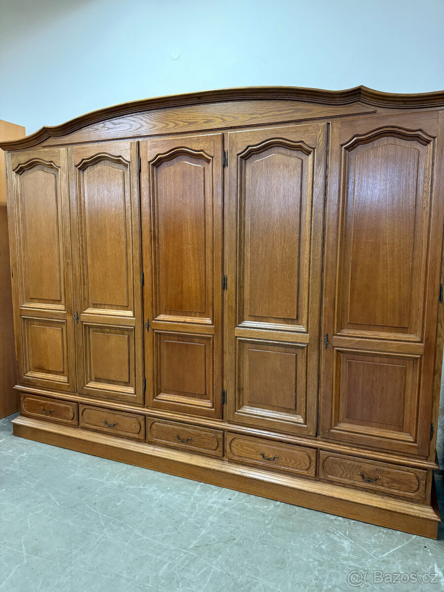 Rustikální dubová ložnice - 18