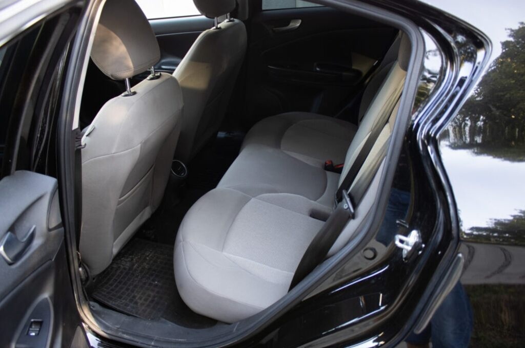 Alfa Romeo Giulietta (2015) - 18