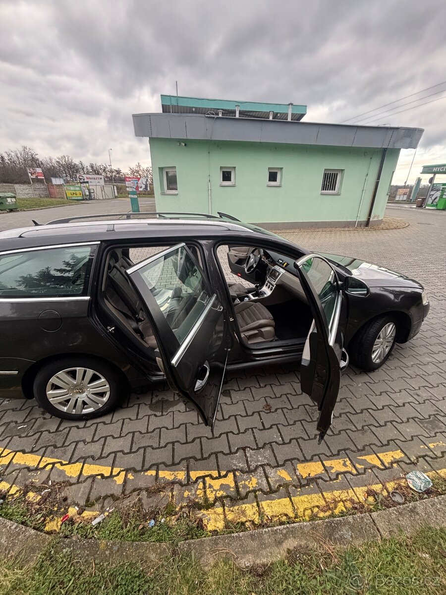 Volkswagen Passat B6 Variant 2.0 TDI 4Motion - 18